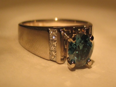 Sara's engagement ring